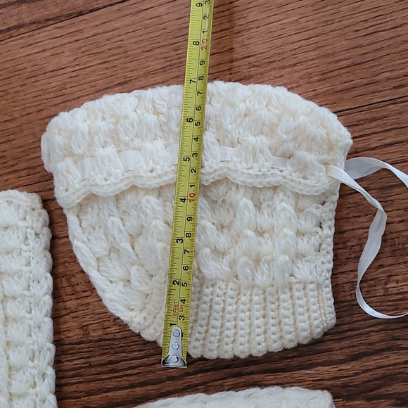 Vintage Handmade Knit Baby Sweater and Bonnet Set - Picture 10 of 11
